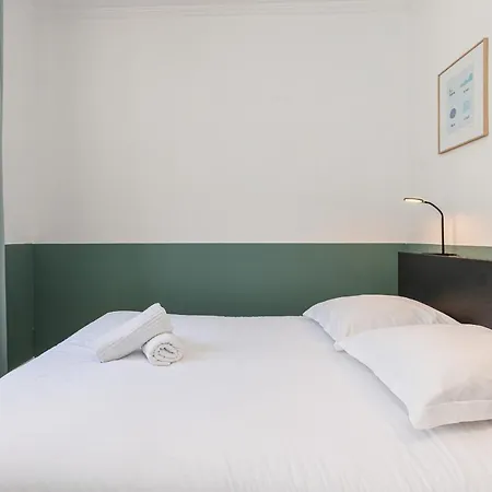 Апартаменты Confort Downtown 2 Bdr *