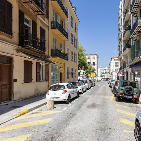 Confort Downtown 2 Bdr * Nice