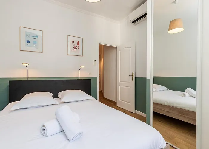 Confort Downtown 2 Bdr نيس